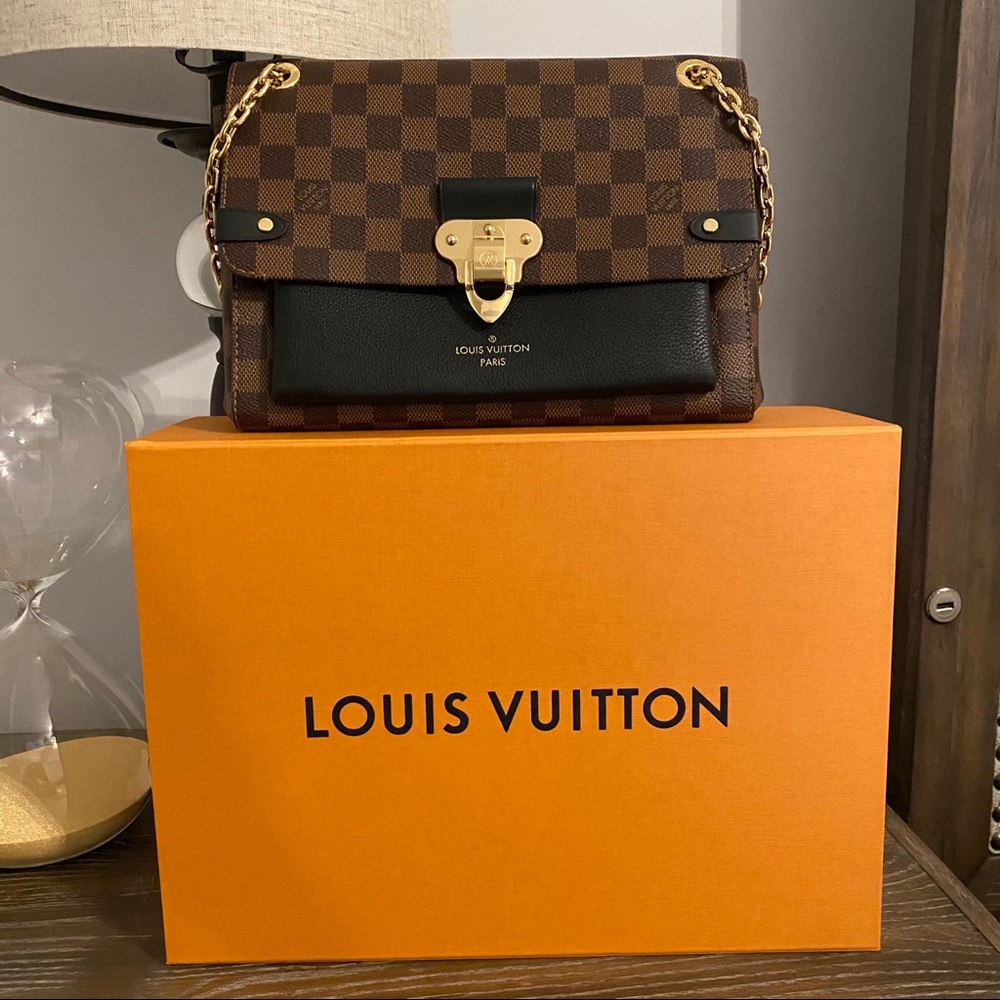 Louis Vuitton purse 👜